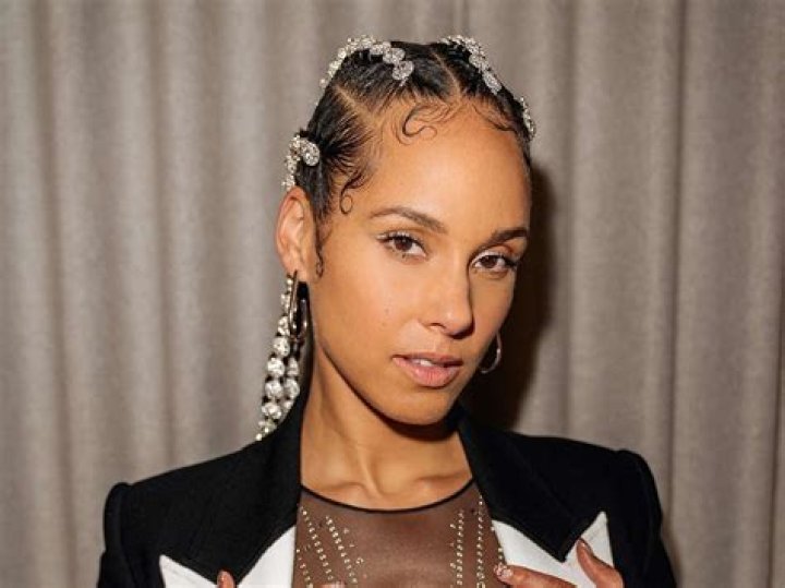 Alicia Keys: A Journey Through Her Iconic Hairstyles