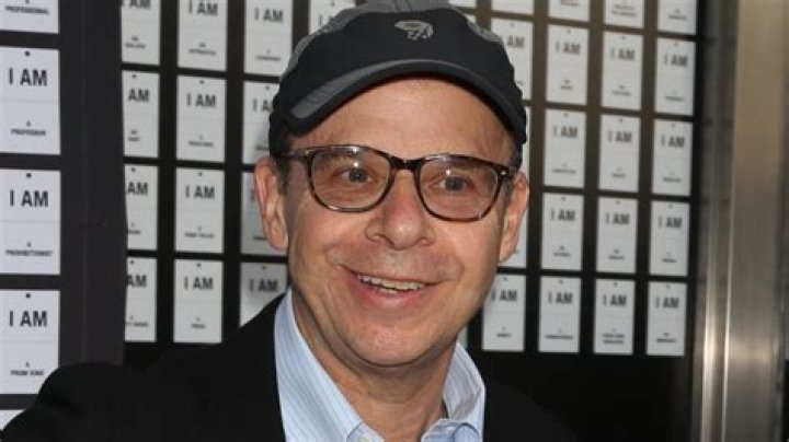 Comprehensive Guide To Rick Moranis' Family: From Past To Present