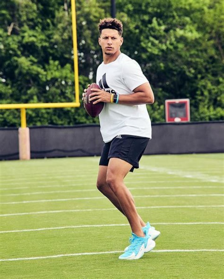 Patrick Mahomes Height And Weight Stats: A Comprehensive Overview