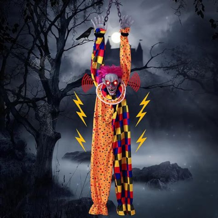 Spine-Tingling Halloween Ghost Puns That Will Make You Shriek With Laughter