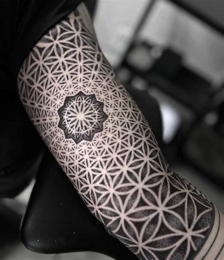 Tattoo Geometric Pattern Ideas: Explore Stunning Designs