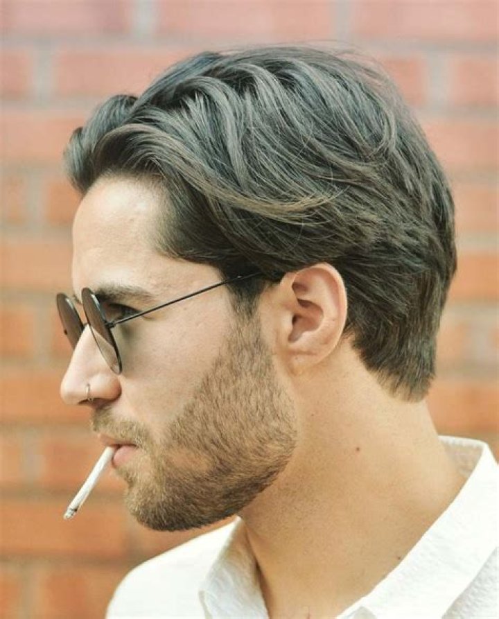 The Ultimate Guide To Medium Hair Length Pictures: Inspiration And Styling Tips