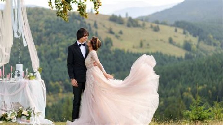 The Unforgettable Wedding Of Misty Raney: A Momentous Occasion
