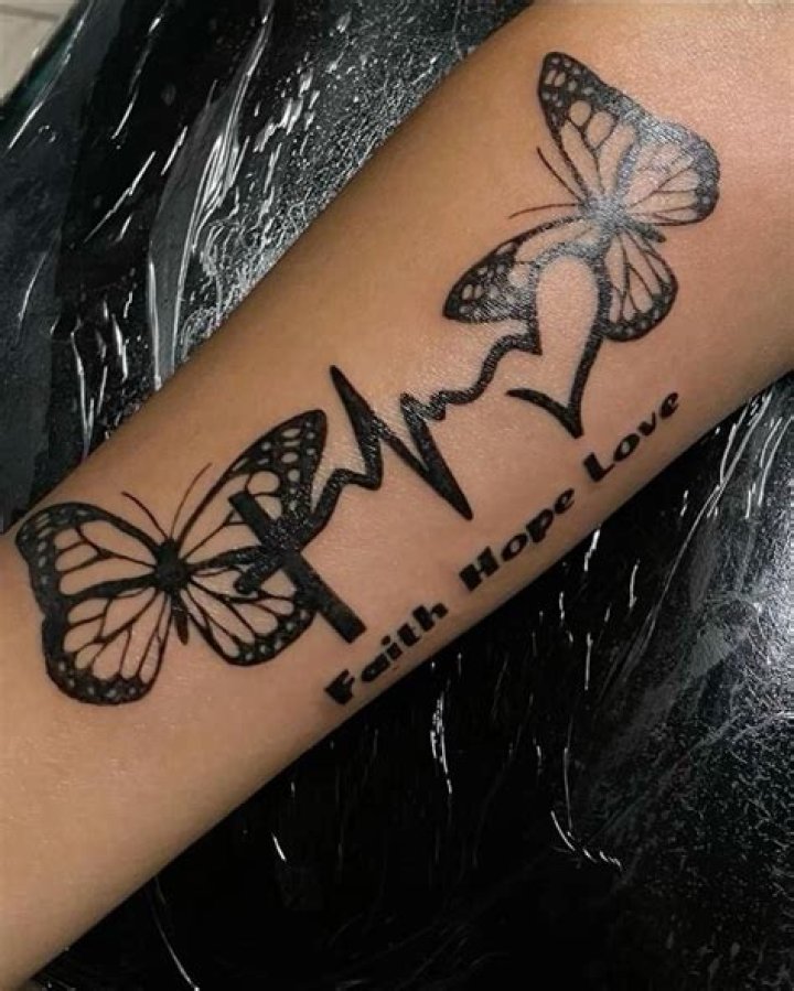 Top Wrist Tattoos Photos: Get Inspired By Stunning Designs