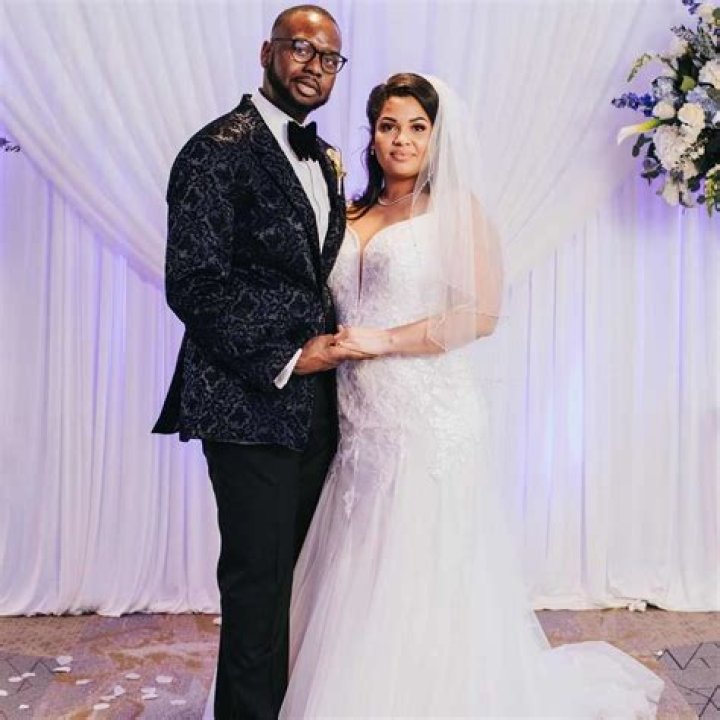 Unraveling The Mystery: Is T.D. Jakes Still Married?