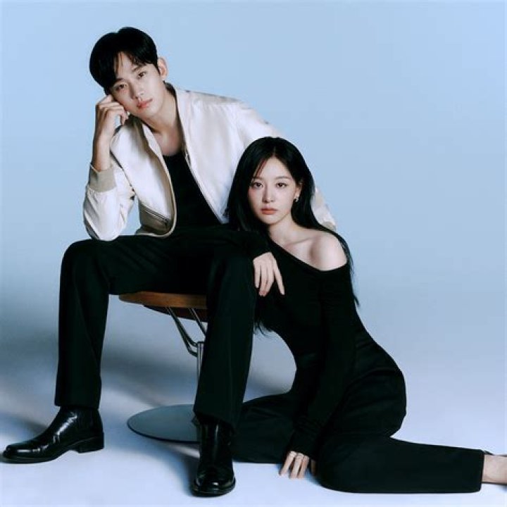 Unraveling The Truth Behind The Rumored SEO Ye Ji And Kim Soo Hyun Relationship