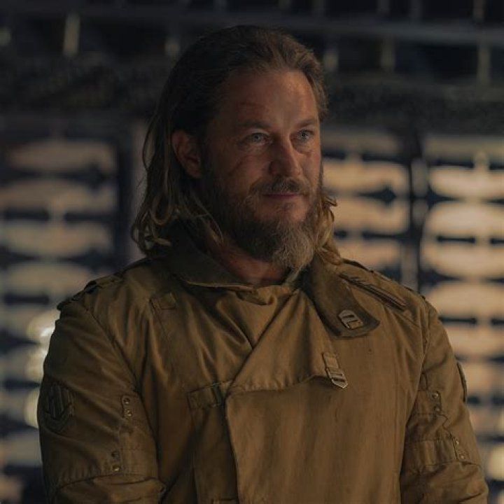 Unveiling The Height Of Travis Fimmel: More Than Just A Tall Actor