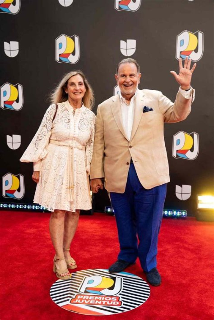 Unveiling The Life Of Raul De Molina: The Charming Television Personality
