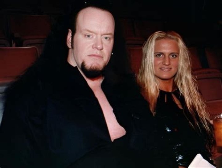 Unveiling The Life Of Sara Undertaker: The Woman Behind The Legend