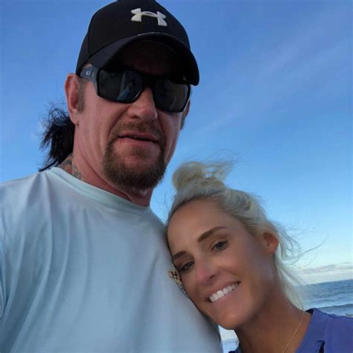 Unveiling The Mystery: Who Is The Undertaker's Wife?